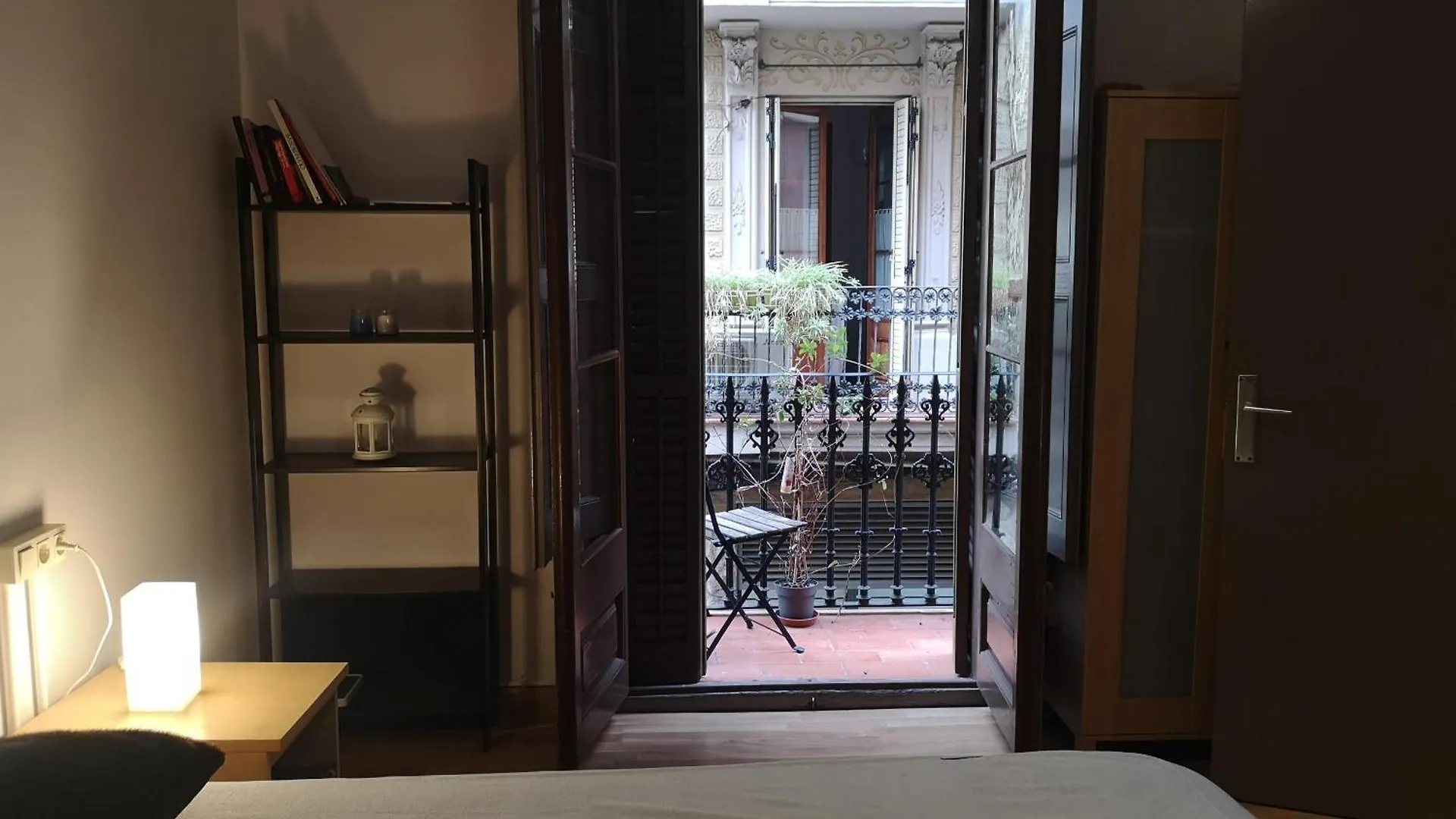 Aparteasy - Pure Gracia, Excellent Location Barcelona Spain