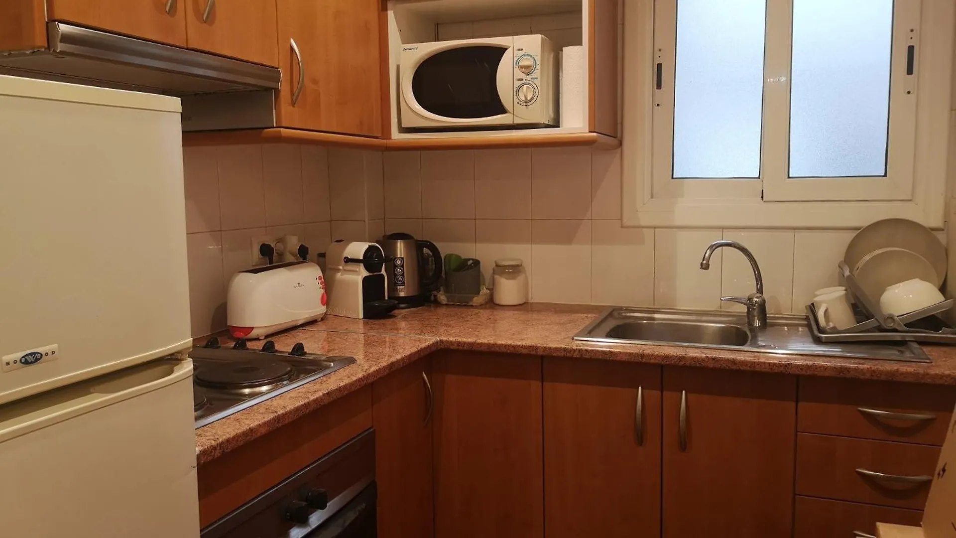 Aparteasy - Pure Gracia, Excellent Location Barcelona Apartment